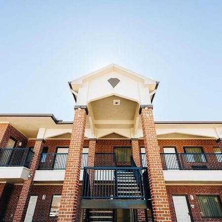 Winchester Inn And Suites Humble/Iah/North Houston Exteriör bild